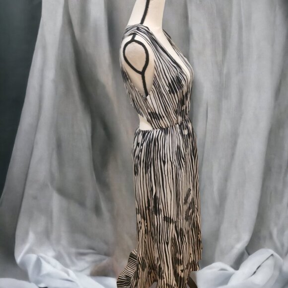 NWOT Alice + Olivia Lexa Plunge Maxi Dress - Picture 4 of 13